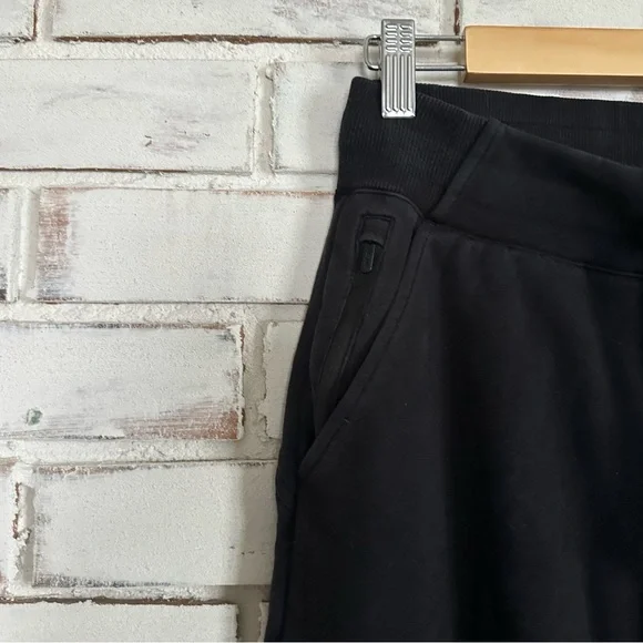Athleta triumph black jogger size small - Picture 5 of 9